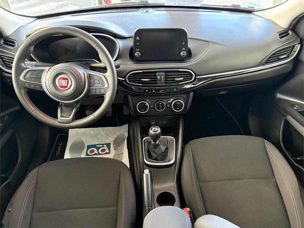 Foto 3 Fiat Tipo City